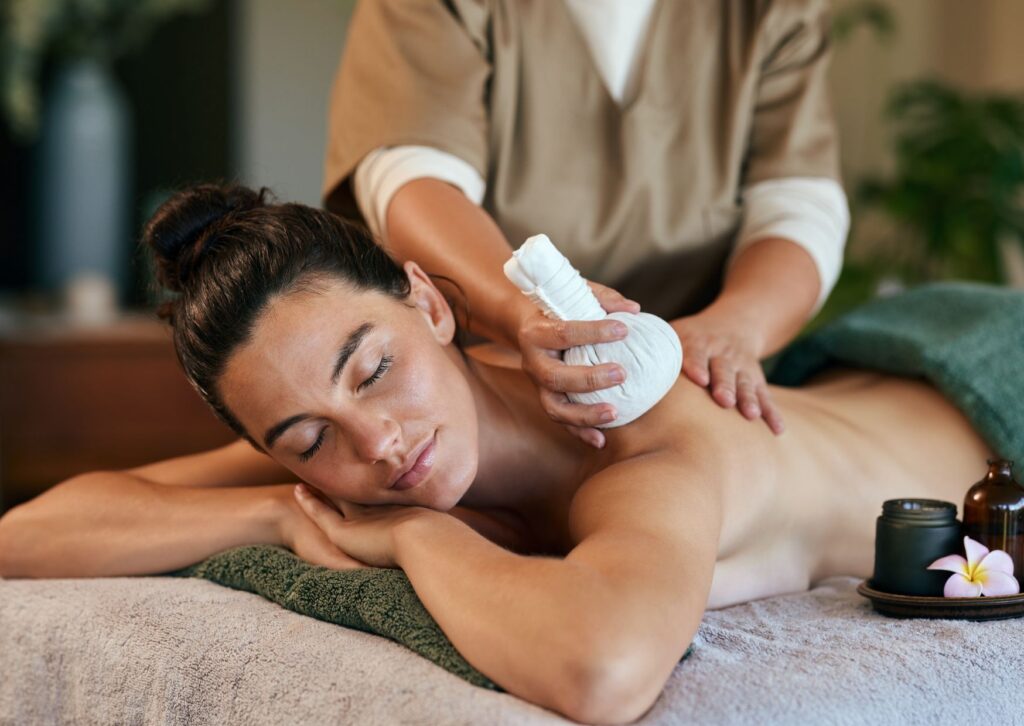 Spa near me in Manikonda